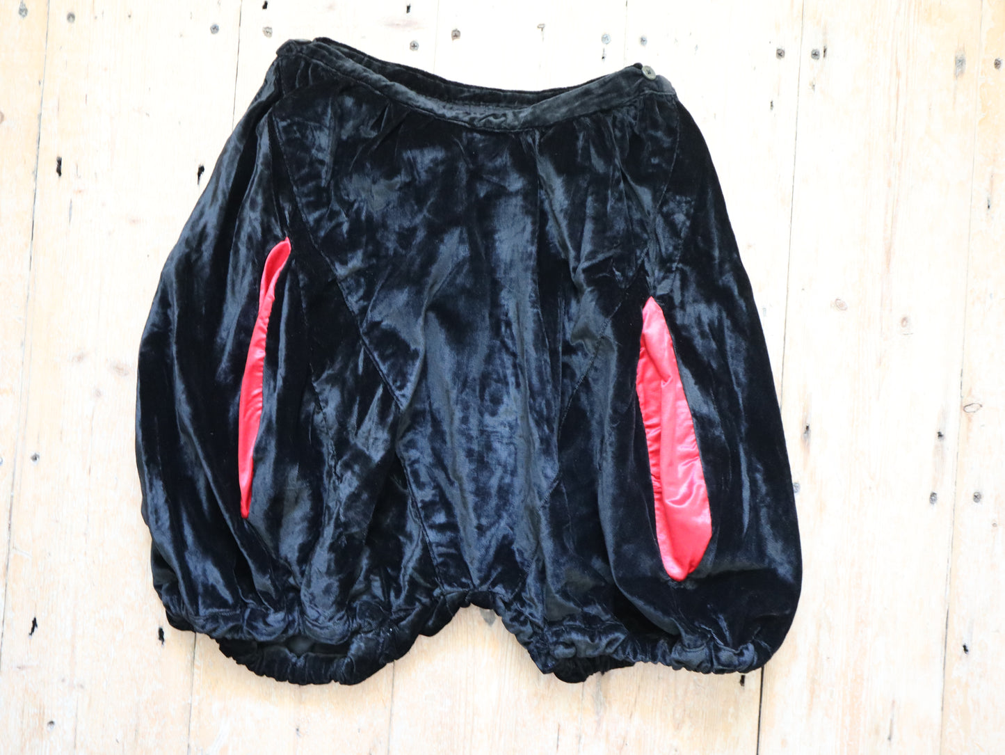 Antique 1910s - 20s French Mephistopheles costume delightful silk velvet complete five piece set child jacket cape breeches Devil Halloween