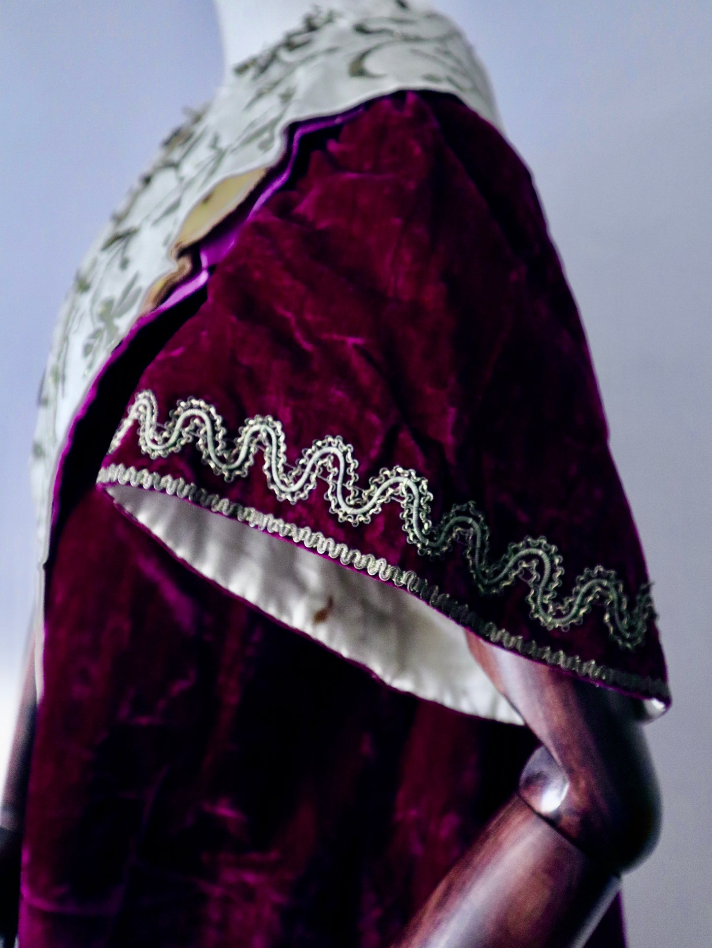 Antique French Silk Velvet Jacket c.1800s – Hand-Embroidered with Flat Gold Metal Thread – Ceremonial A-Line Robe from Aristide Boyer Archive