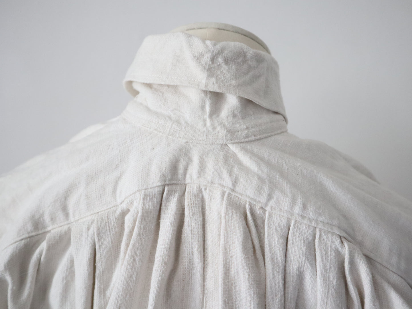 1940s Transylvanian homespun linen folk blouse mother of pearl buttons pleated front traditional menswear