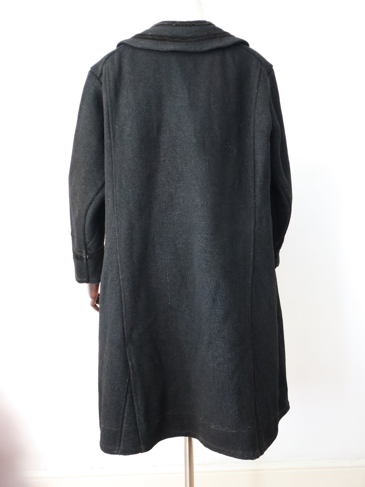 1920s Transylvanian Charcoal Black Wool Coat Traditional Folk Clothing Velvet Trim Stitching