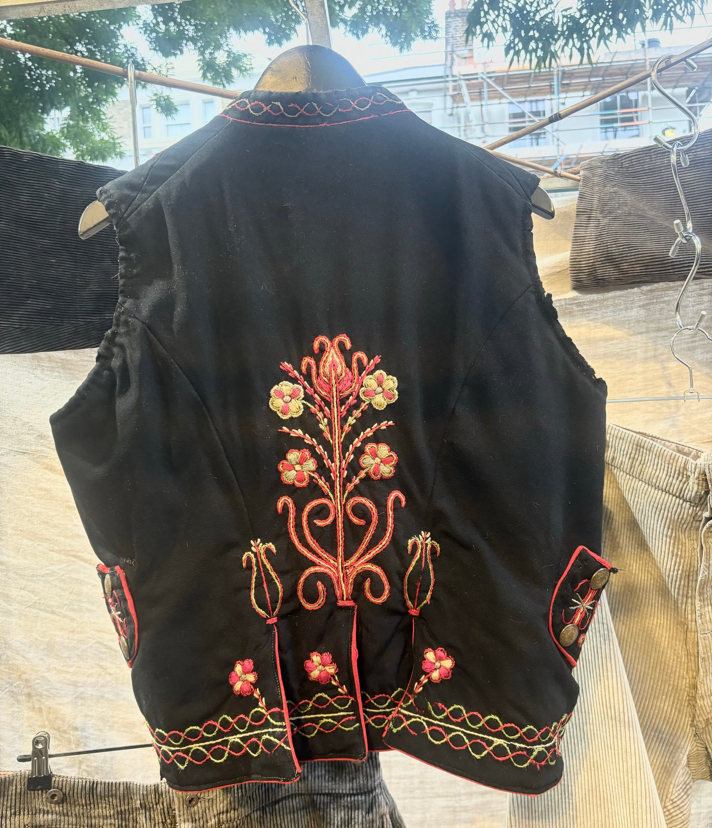 1920s 30s Hungarian Embroidered Vest Waistcoat Folk Floral Brass Buttons Hammer Pick