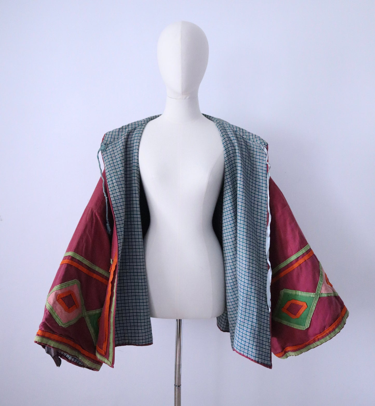 Vintage 1930s Jacket – Dark Pink Cotton with Appliqué Detail