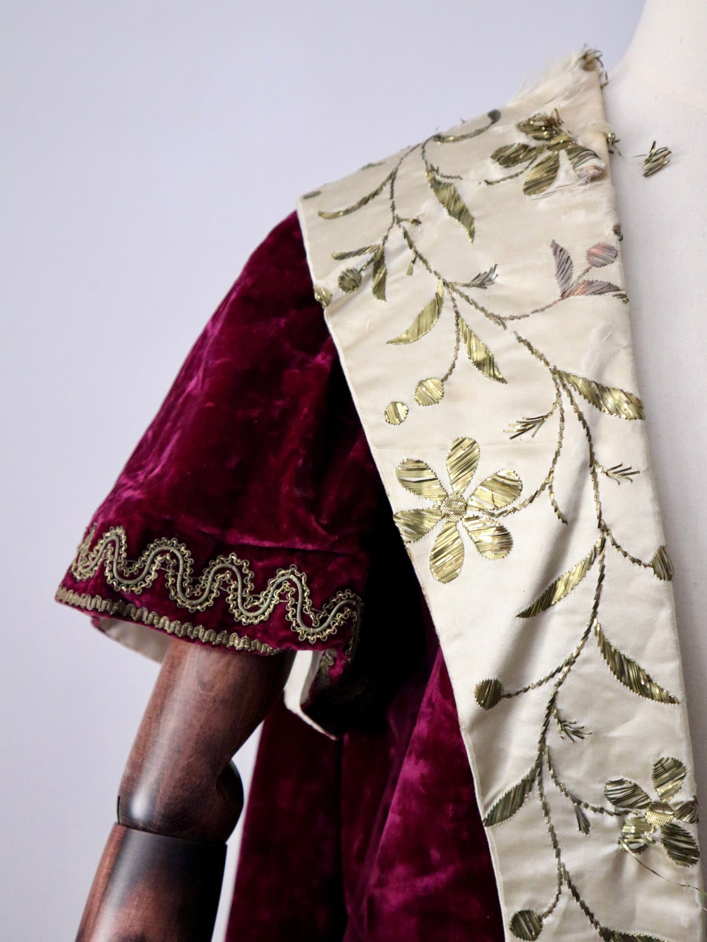 Antique French Silk Velvet Jacket c.1800s – Hand-Embroidered with Flat Gold Metal Thread – Ceremonial A-Line Robe from Aristide Boyer Archive
