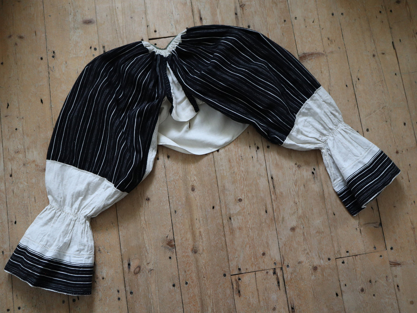 1930s Hungarian Croatian Folk Blouse Black White Stripe Big Sleeves Cropped Eastern European traditional clothing zig zag