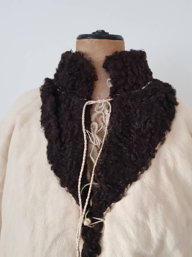 RARE Antique white sheepskin folk jacket coat Hutsul Ukrainian sheep hair interior