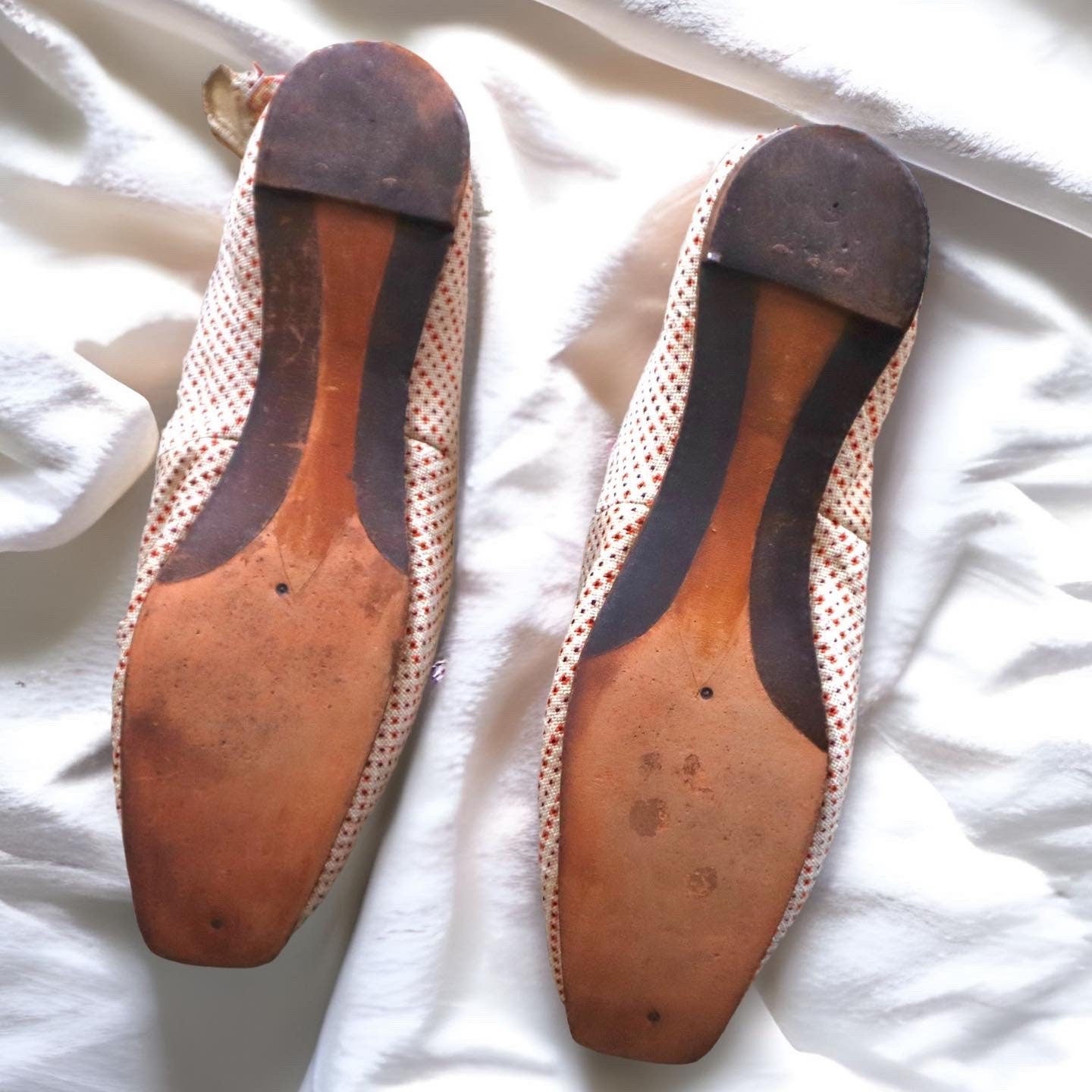 Exceptional c.1775 French Men’s Needlepoint Slippers – Original 18th Century Footwear