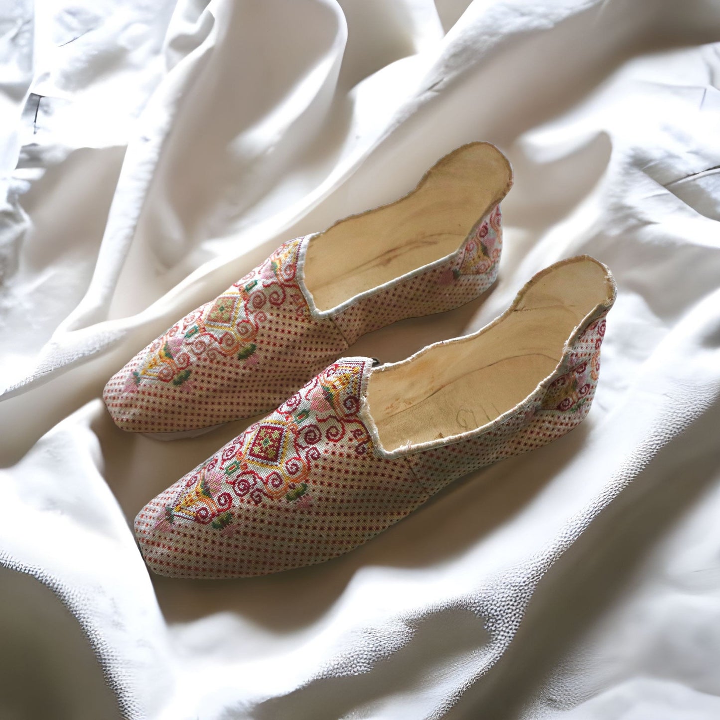 Exceptional c.1775 French Men’s Needlepoint Slippers – Original 18th Century Footwear