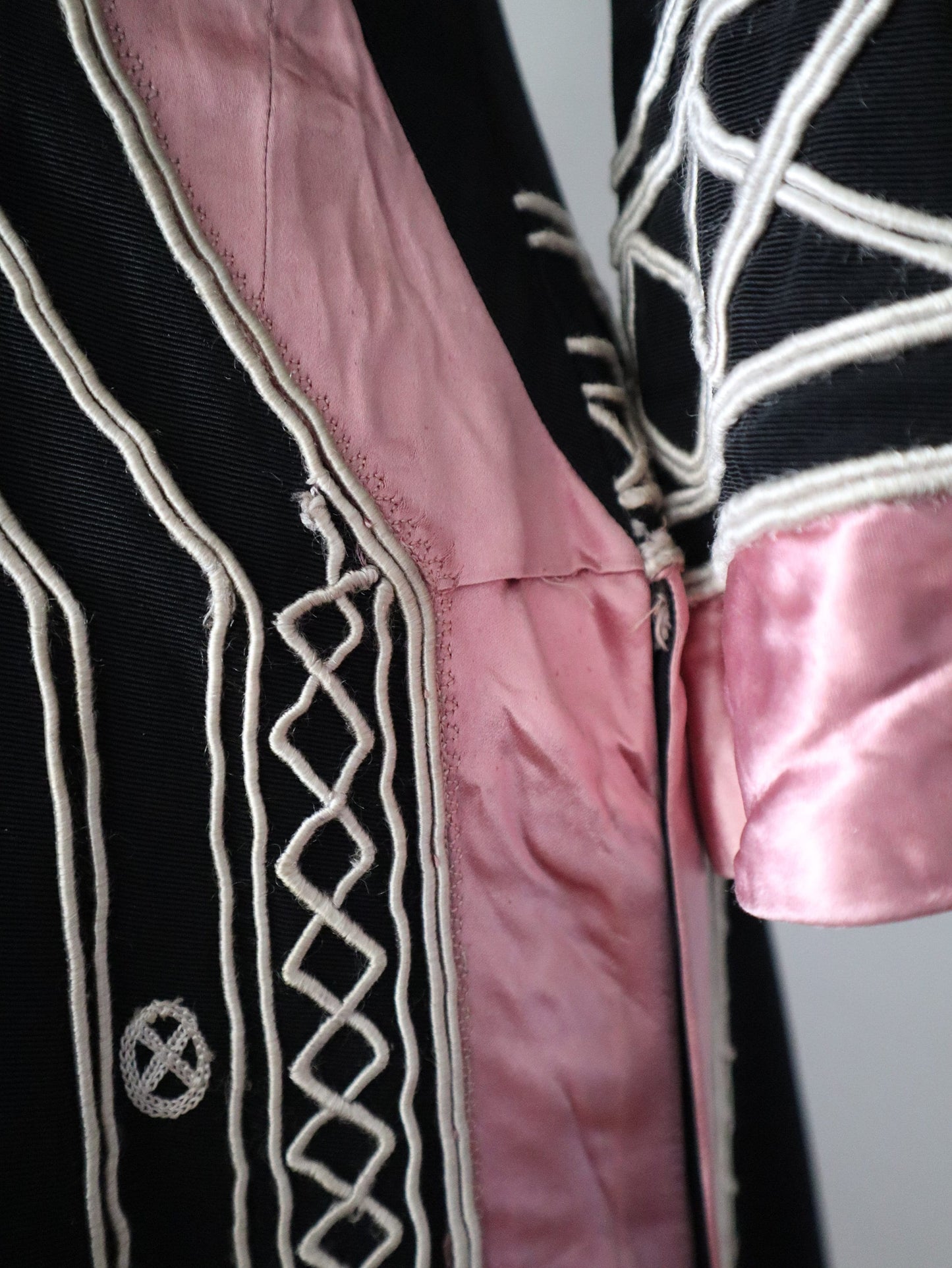 1930s French Opera Costume Dress Pink Silk Black Grosgrain Henri Lebrun Chinese Style Théâtre