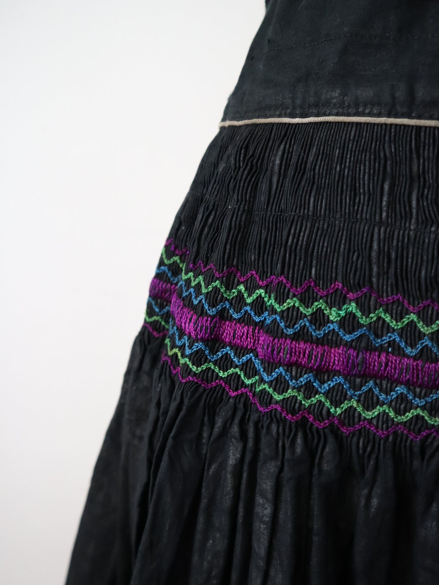 1940s Indigo Cotton Folk Skirt Apron Smocking Pleats