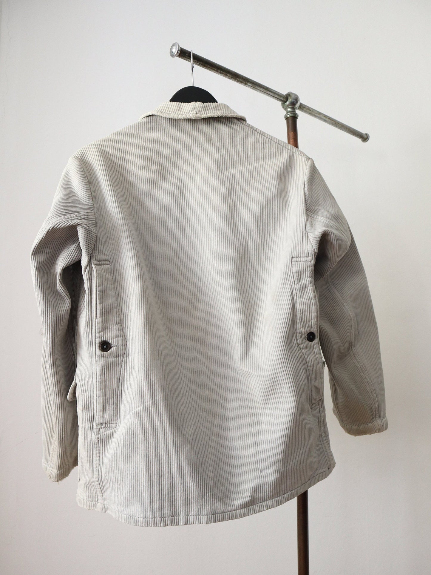 1930s French Hunting Jacket Light Grey Worn Mended Repaired Chore Workwear Early Vintage Metal Animal Buttons