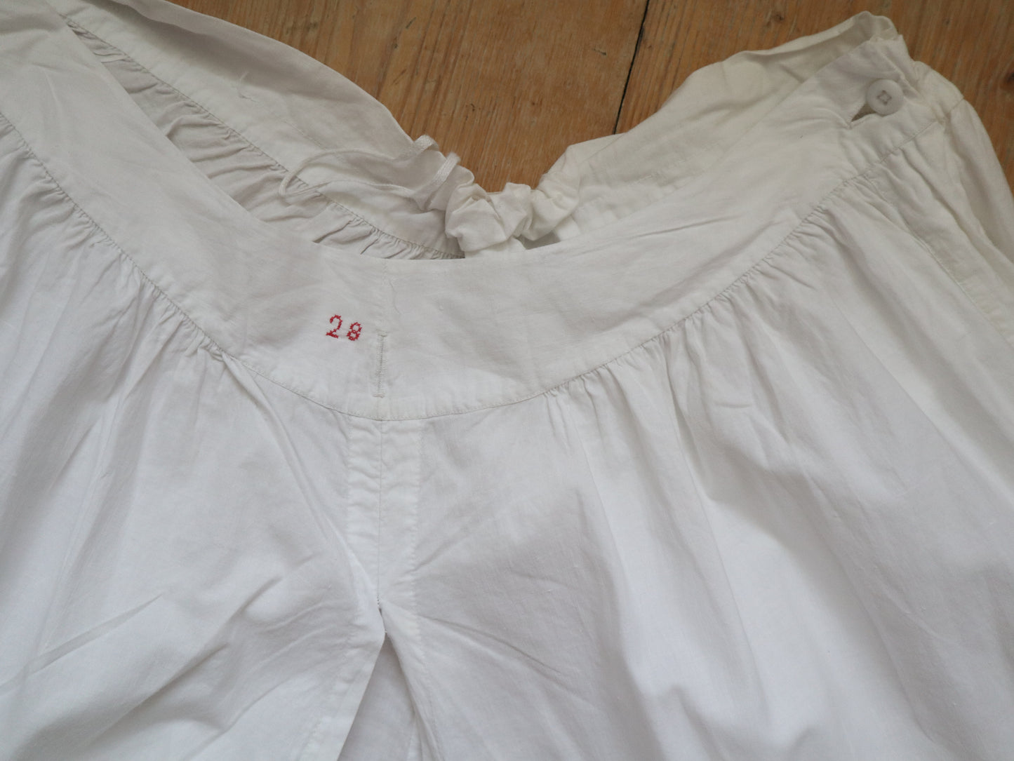 Antique French White Cotton Bloomers Knickers Embroidery Pleats Long Early 1900s