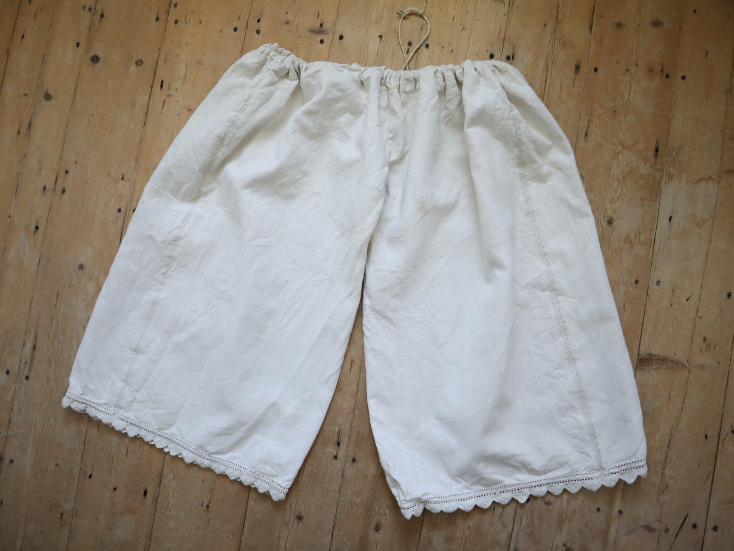 C.1930s Transylvanian Linen Woven Crochet Insert Folk Trousers Pants Cropped Wide