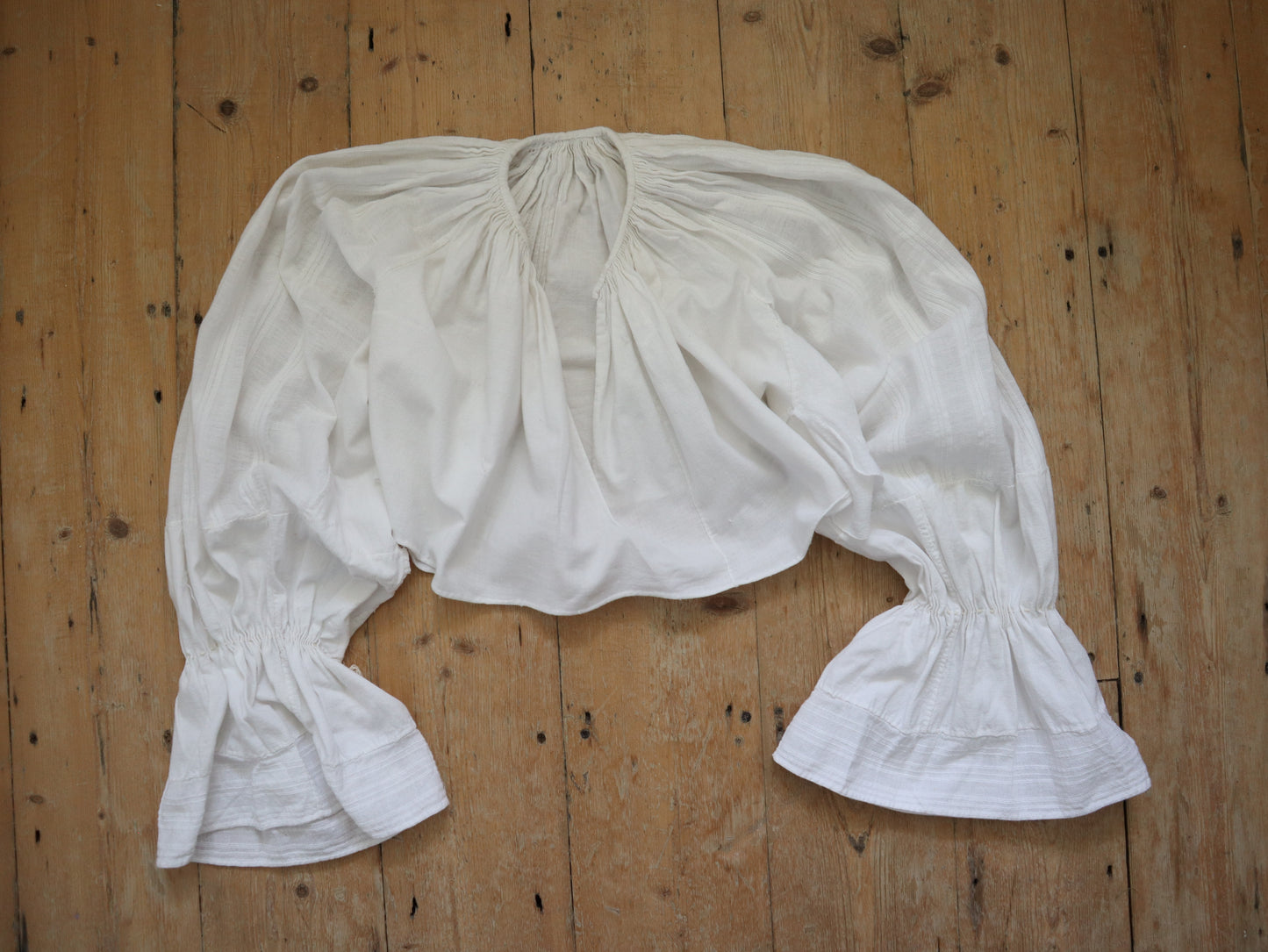 1930s Croatian Folk Blouse White Linen Woven Cropped Big Sleeves