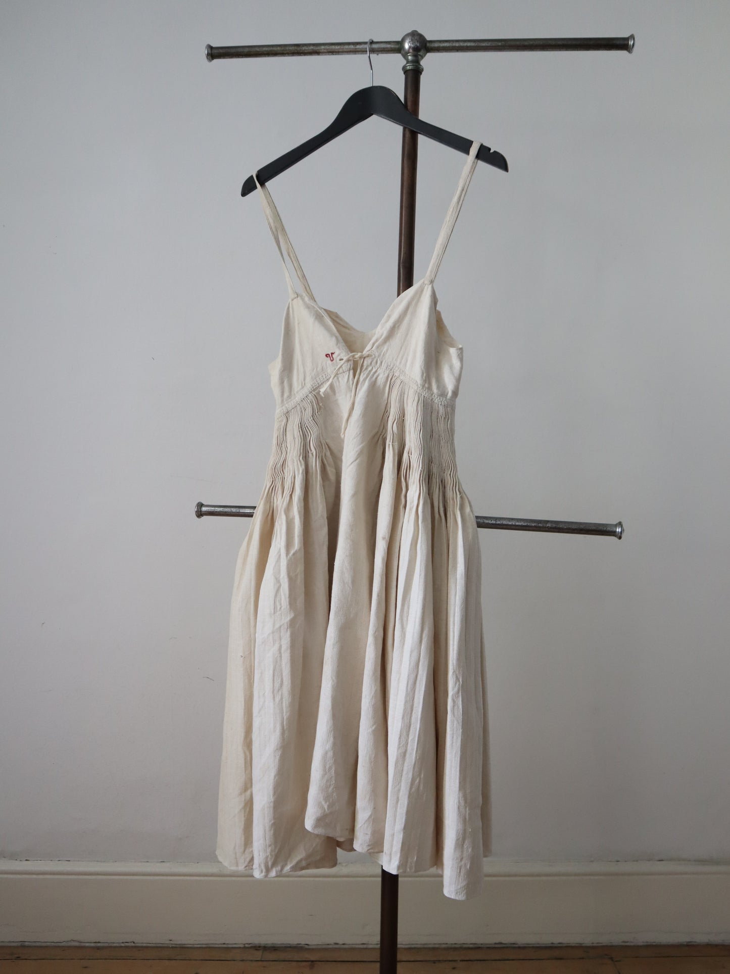 C.1930s Slovakian Linen Folk Underdress Dress Traditional Costume Homespun Smocking Pleats Embroidery