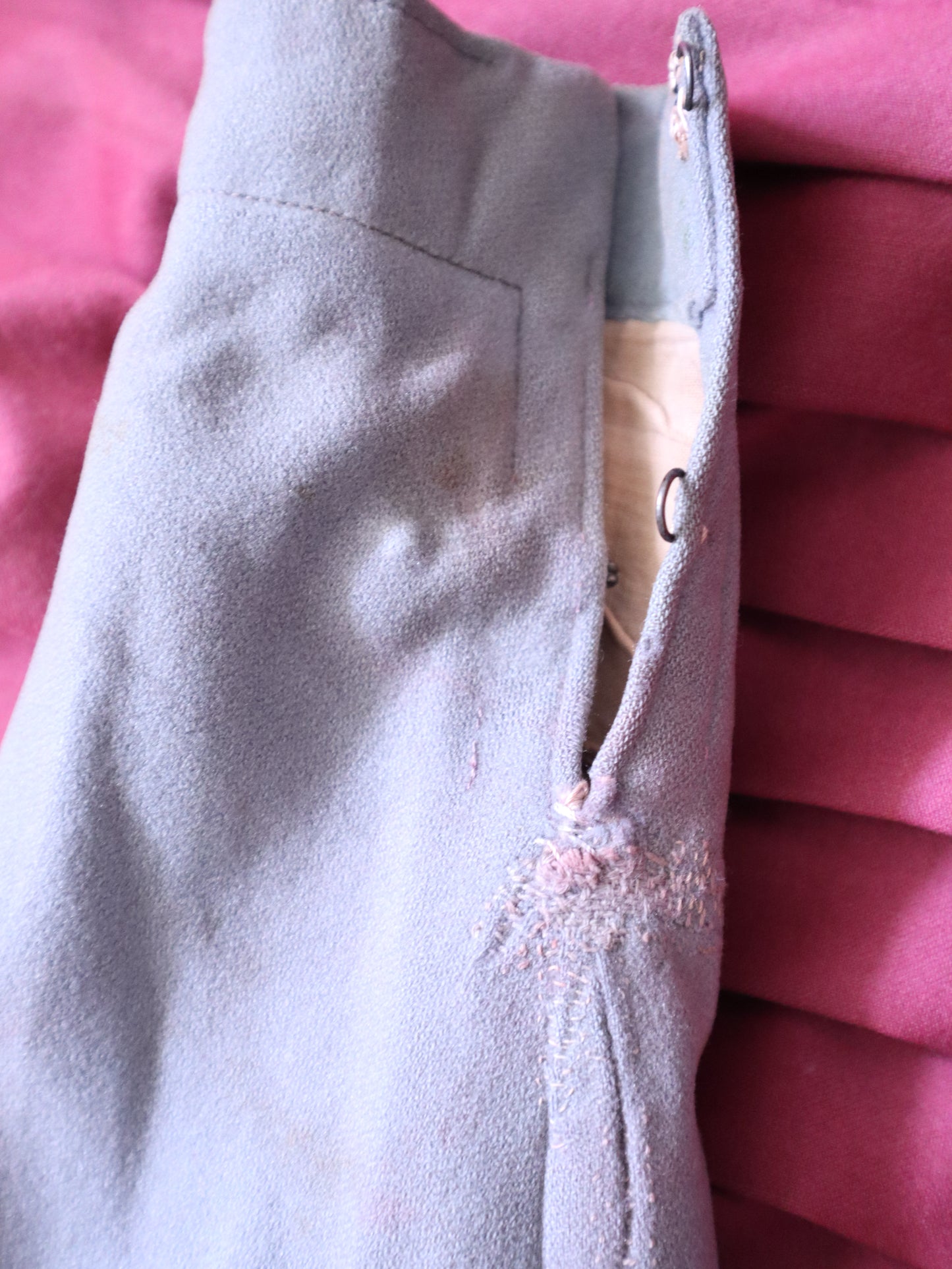 1920s French Theatre Opera Pink Wool Tunic Top Dress Pleats