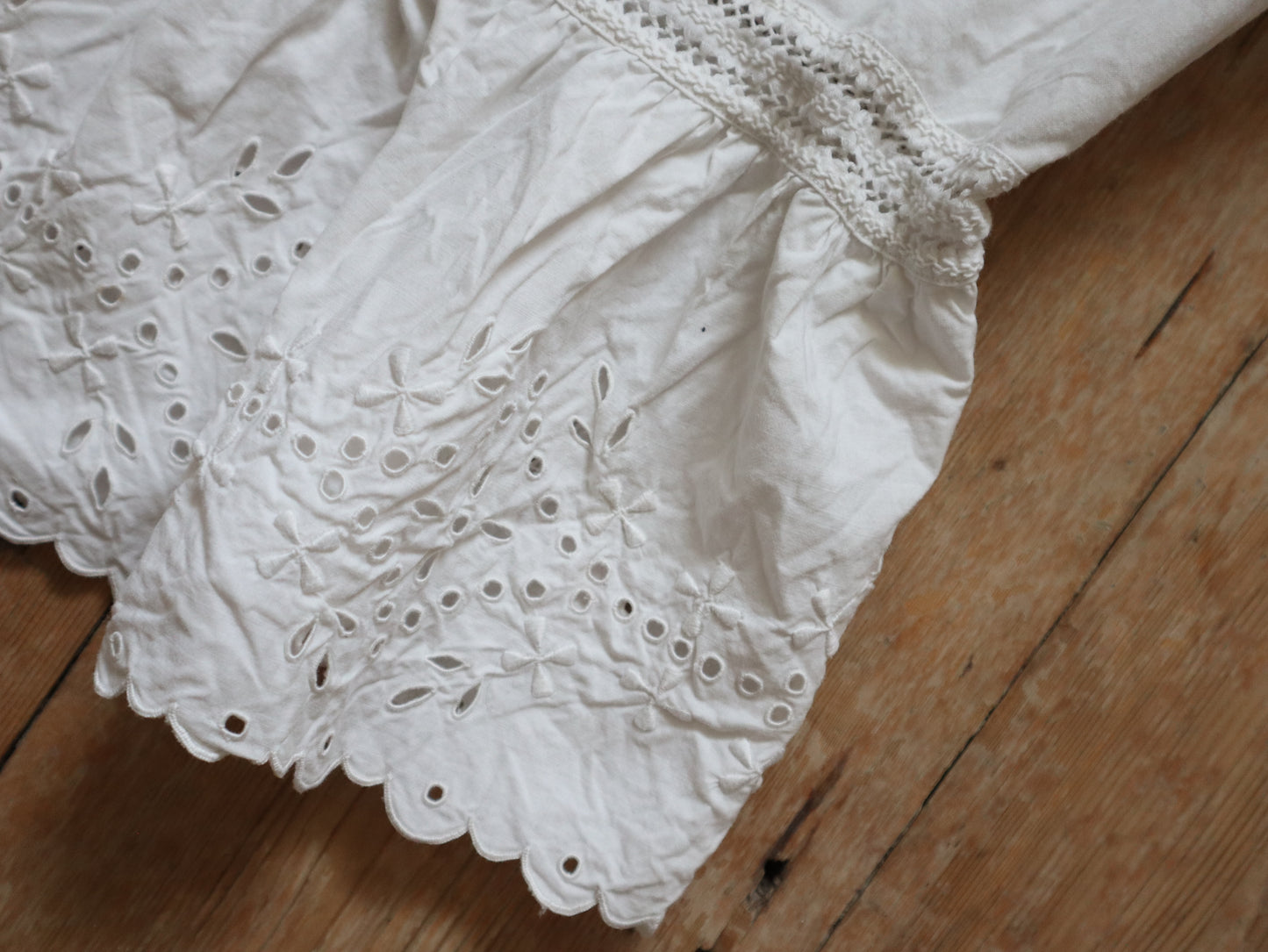 Antique French White Cotton Bloomers Knickers Embroidery Cutwork Early 1900s