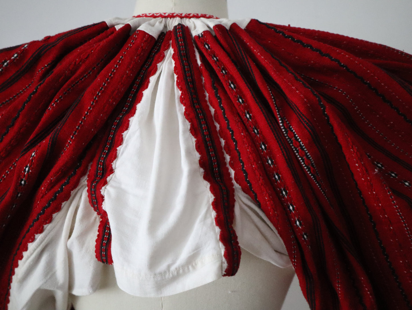 Croatian Folk Blouse – 1940s Croatia–Hungary Border – White Linen with Red, Black and White Woven Sleeves – Cropped Body