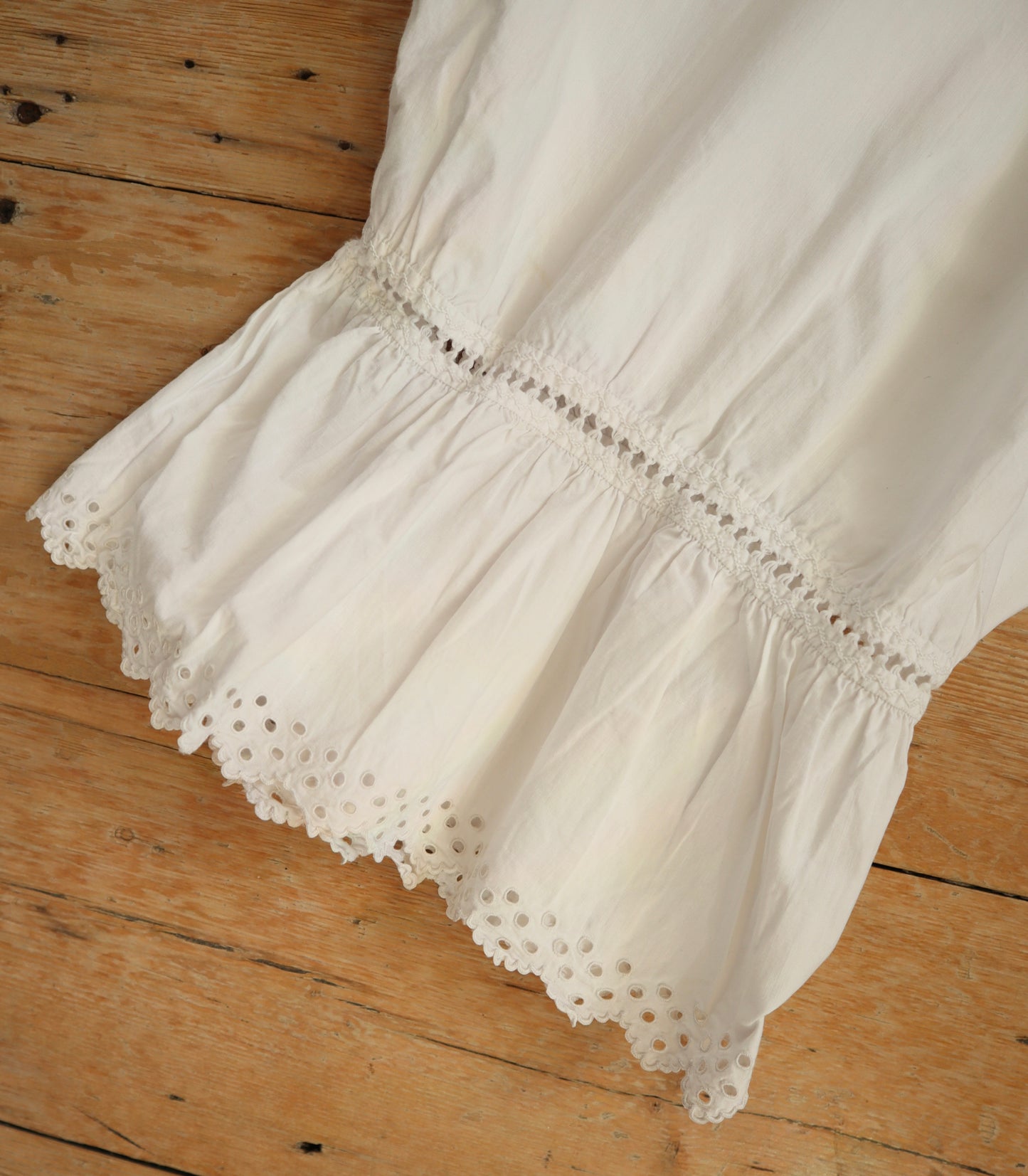 Antique French White Cotton Bloomers Knickers Embroidery Cutwork MD Monogram Early 1900s