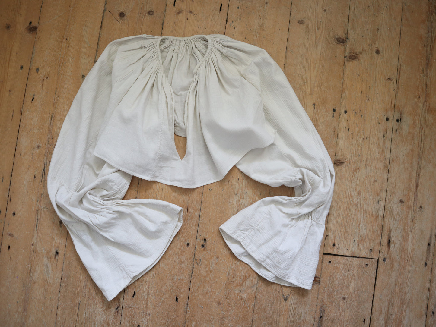 1930s Croatian Folk Blouse White Linen Woven Cropped Big Sleeves