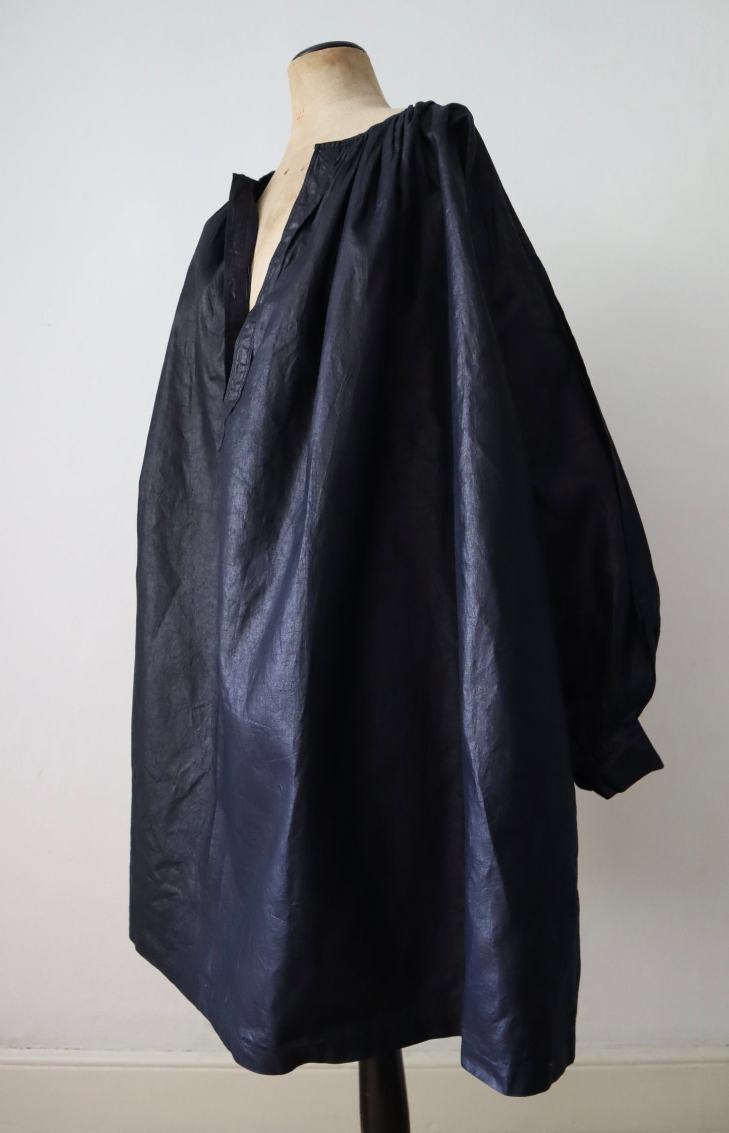 Antique French Indigo Biaude Early 1900s workwear chore farmer smock farmer