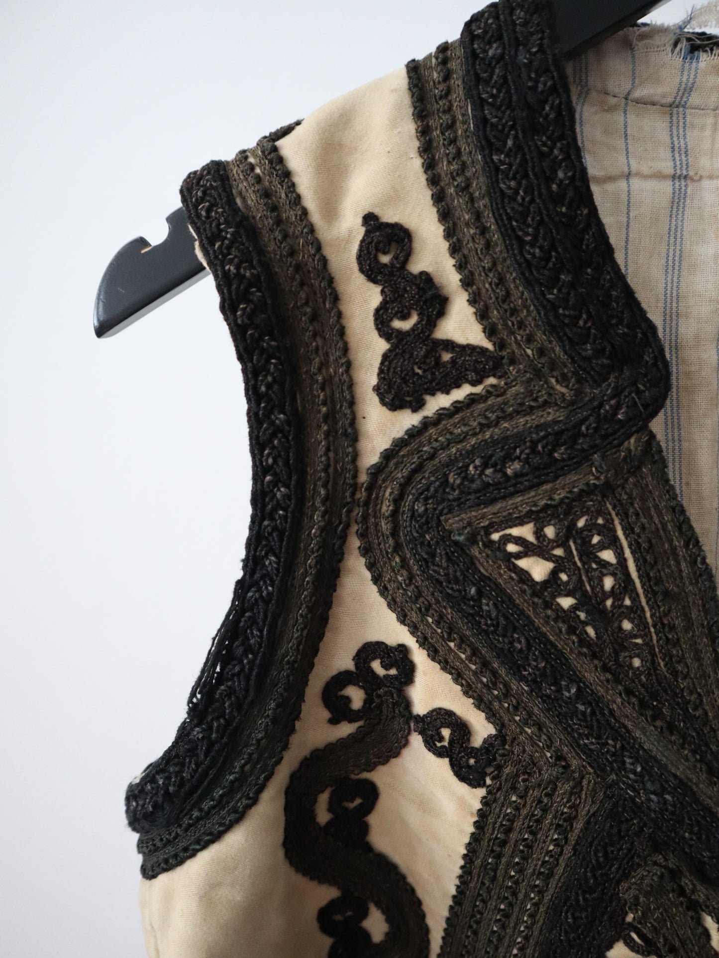 1920s 1930s Transylvanian folk waistcoat with black soutache decoration