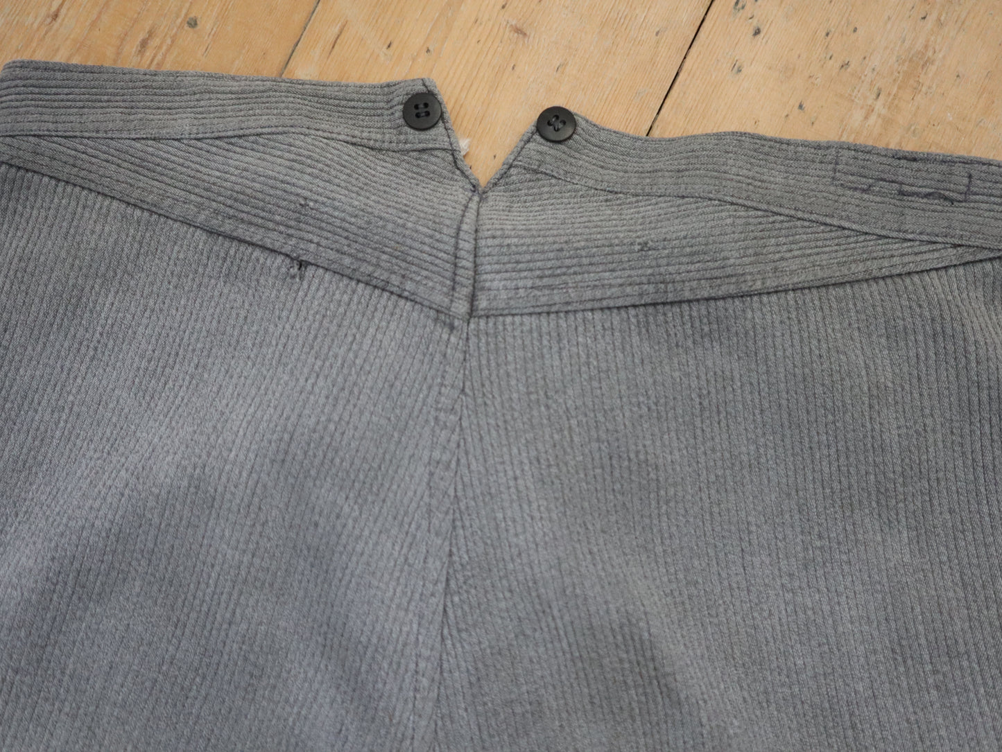 1940s 50s French Grey Workwear Trousers Pants Corduroy Darn Repairs L’Amienois