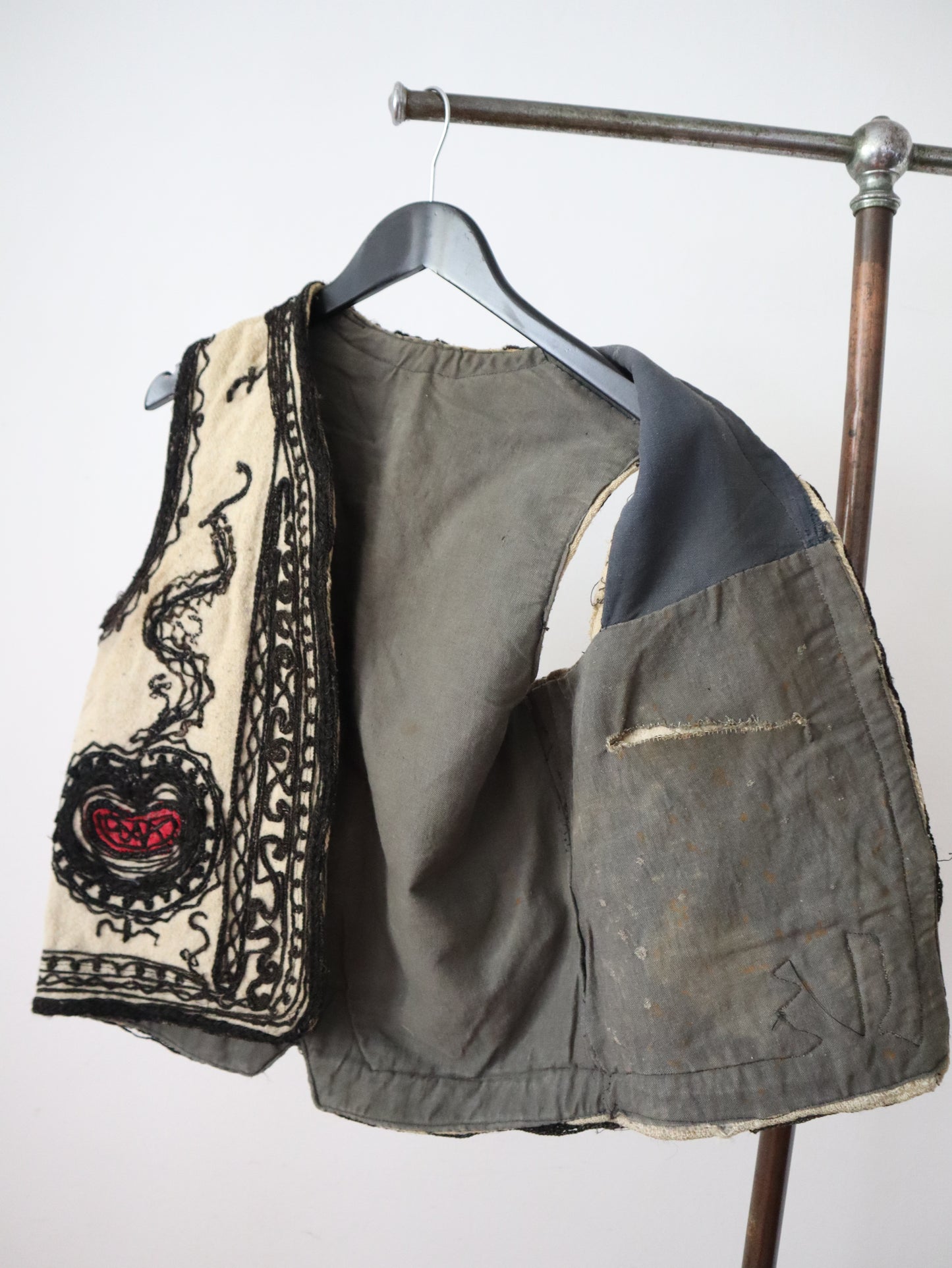 1920s 1930s Transylvanian wool folk waistcoat with black and red soutache decoration