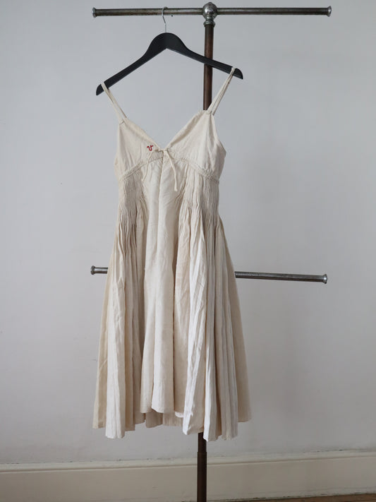 C.1930s Slovakian Linen Folk Underdress Dress Traditional Costume Homespun Smocking Pleats Embroidery