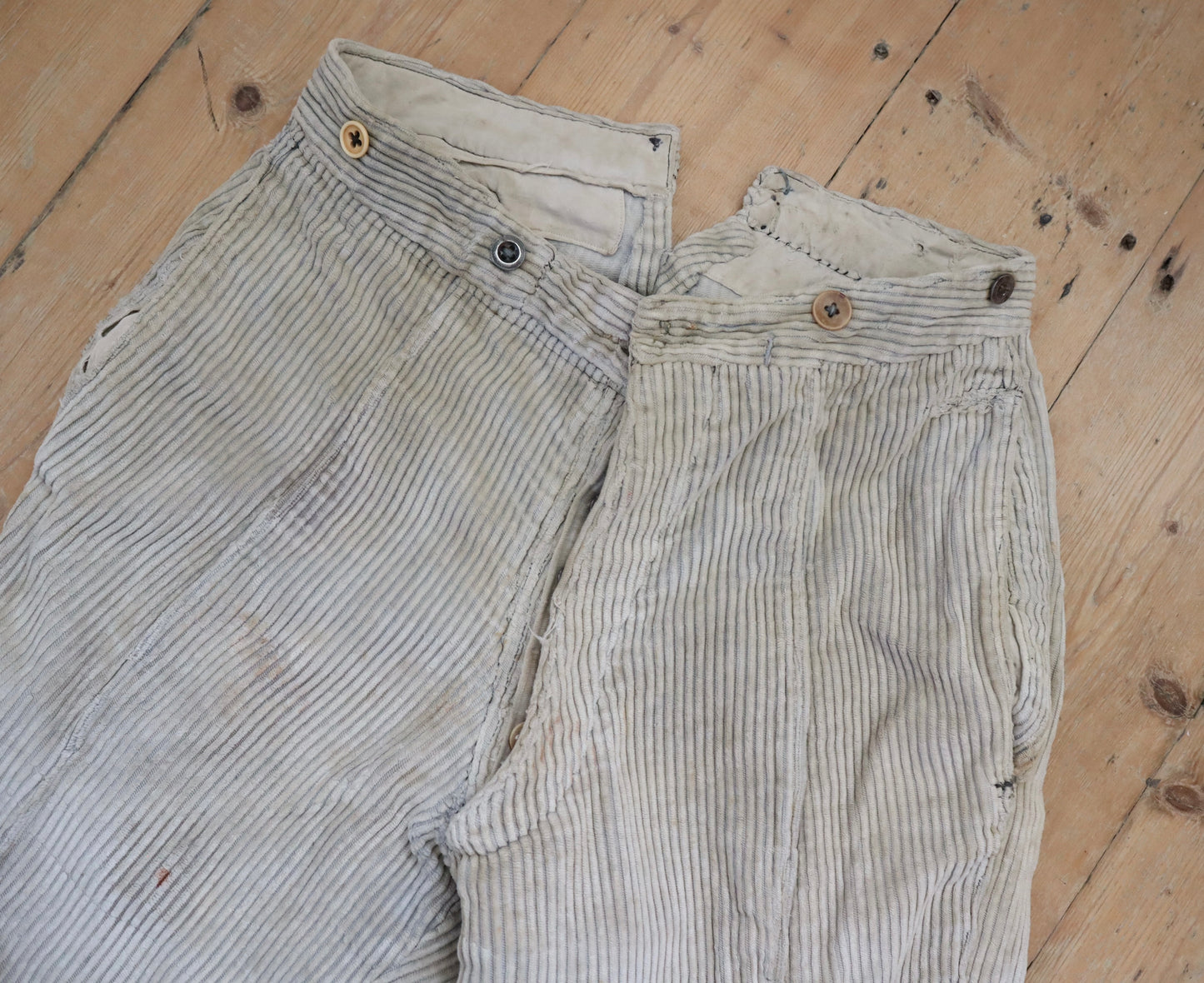 1940s French Workwear Trousers Pants Corduroy Button Calves Cinch Metal Buckle