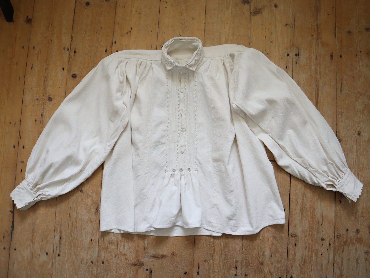 1930s Transylvanian Folk Blouse Zig Zag Cutout Traditional Romanian Linen Eastern European