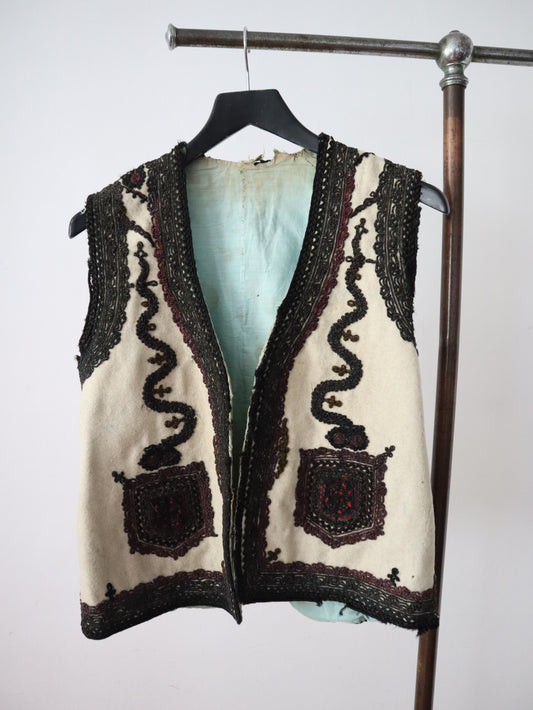 1920s 1930s Transylvanian folk waistcoat with black and burgundy soutache decoration