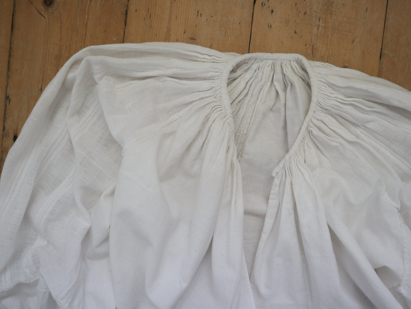 1930s Croatian Folk Blouse White Linen Woven Cropped Big Sleeves