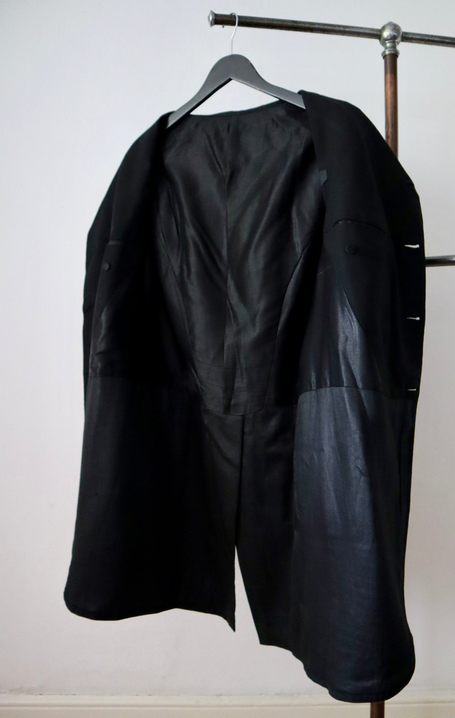 Antique 1920s French tailored lightweight wool tailcoat