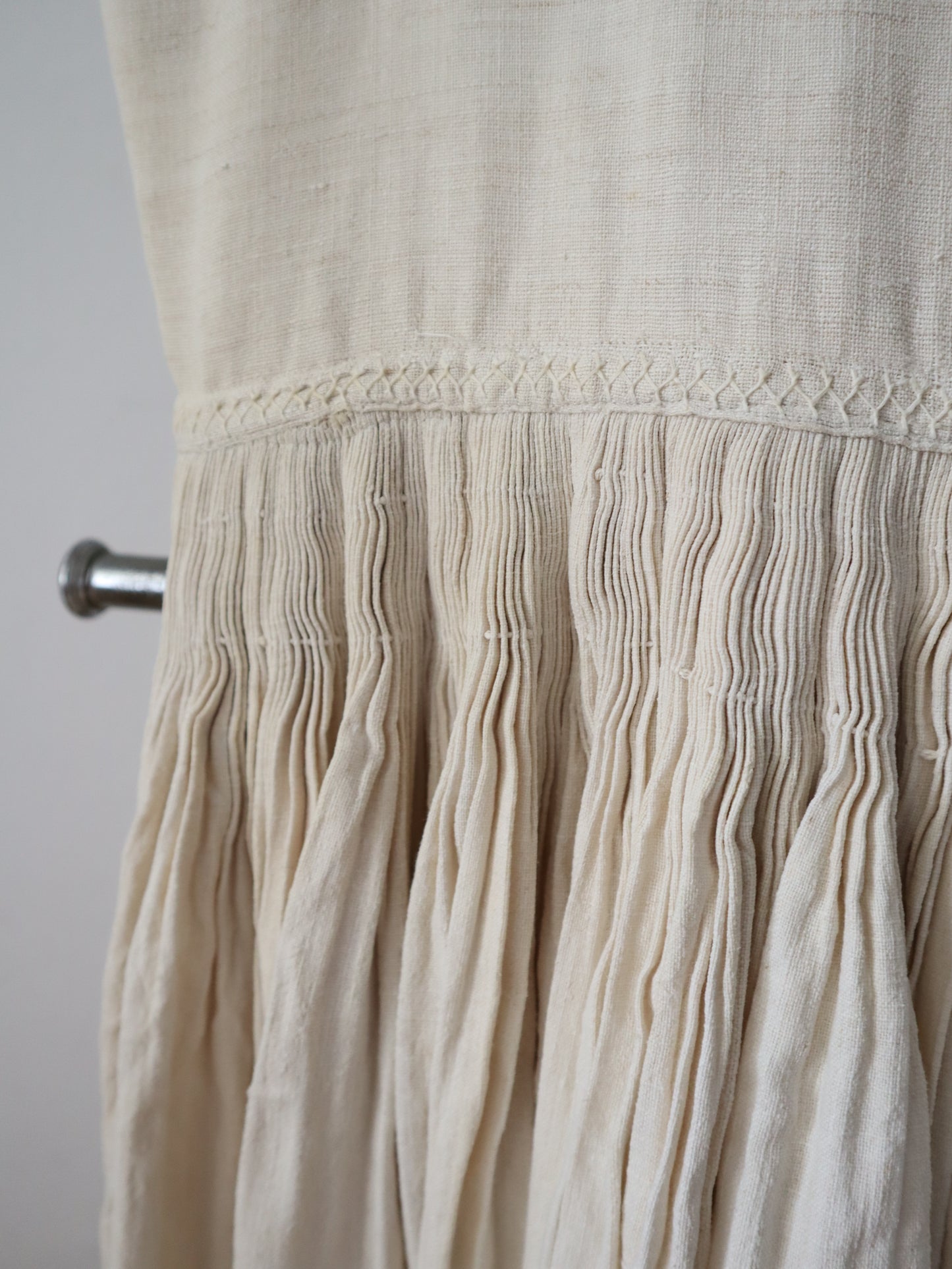 C.1930s Slovakian Linen Folk Underdress Dress Traditional Costume Homespun Smocking Pleats Embroidery