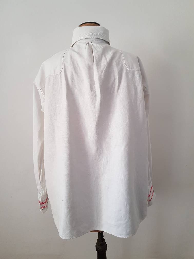 1930s Eastern European white linen folk shirt red Embroidered cuffs