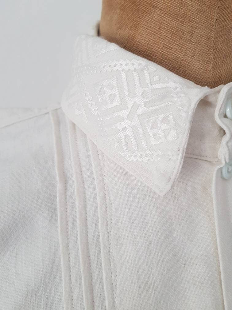 1940s White Linen Transylvanian Folk Smock Shirt Long Eastern European traditional clothing embroidered