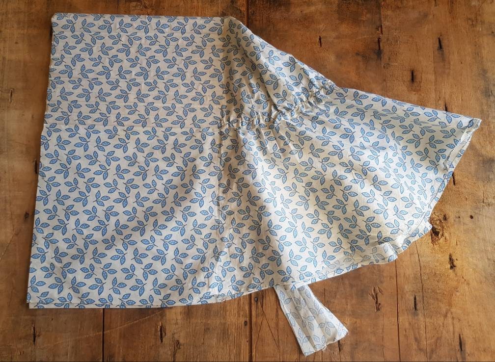 Antique French cotton sun bonnet cream cotton white blue leaf print 19th century hat