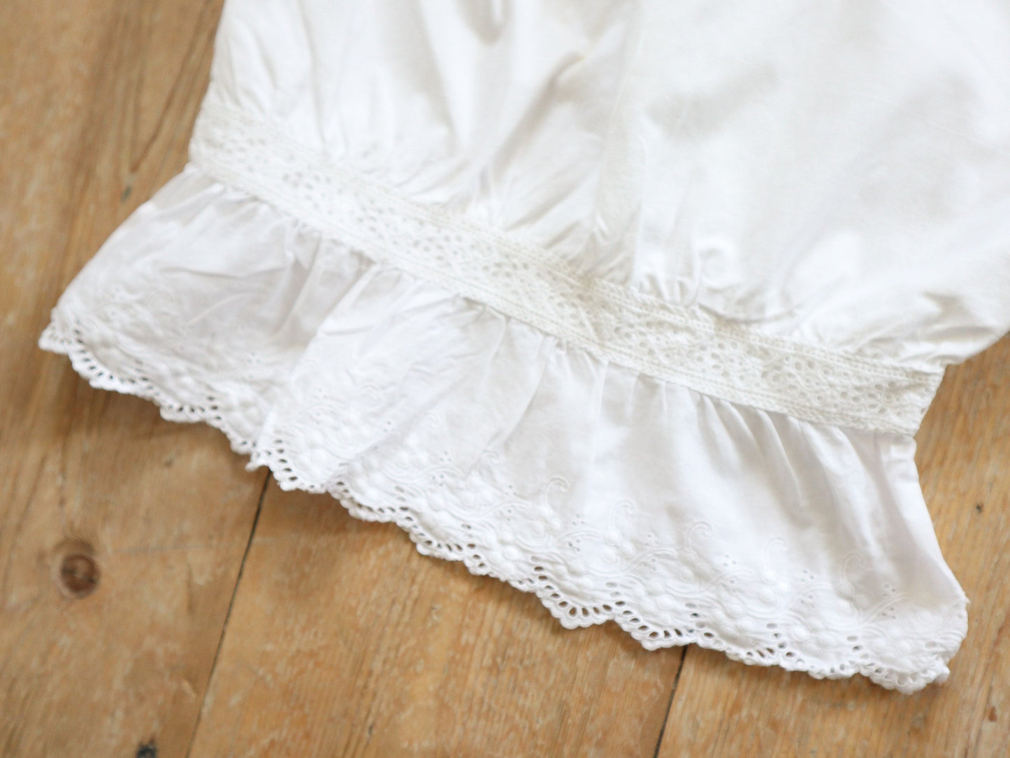 Antique French Bloomers white cotton broderie anglaise cutwork early 1900s