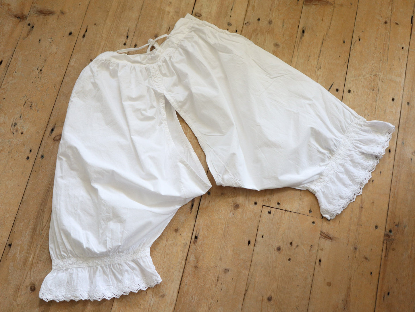 Antique French Bloomers white cotton broderie anglaise cutwork early 1900s