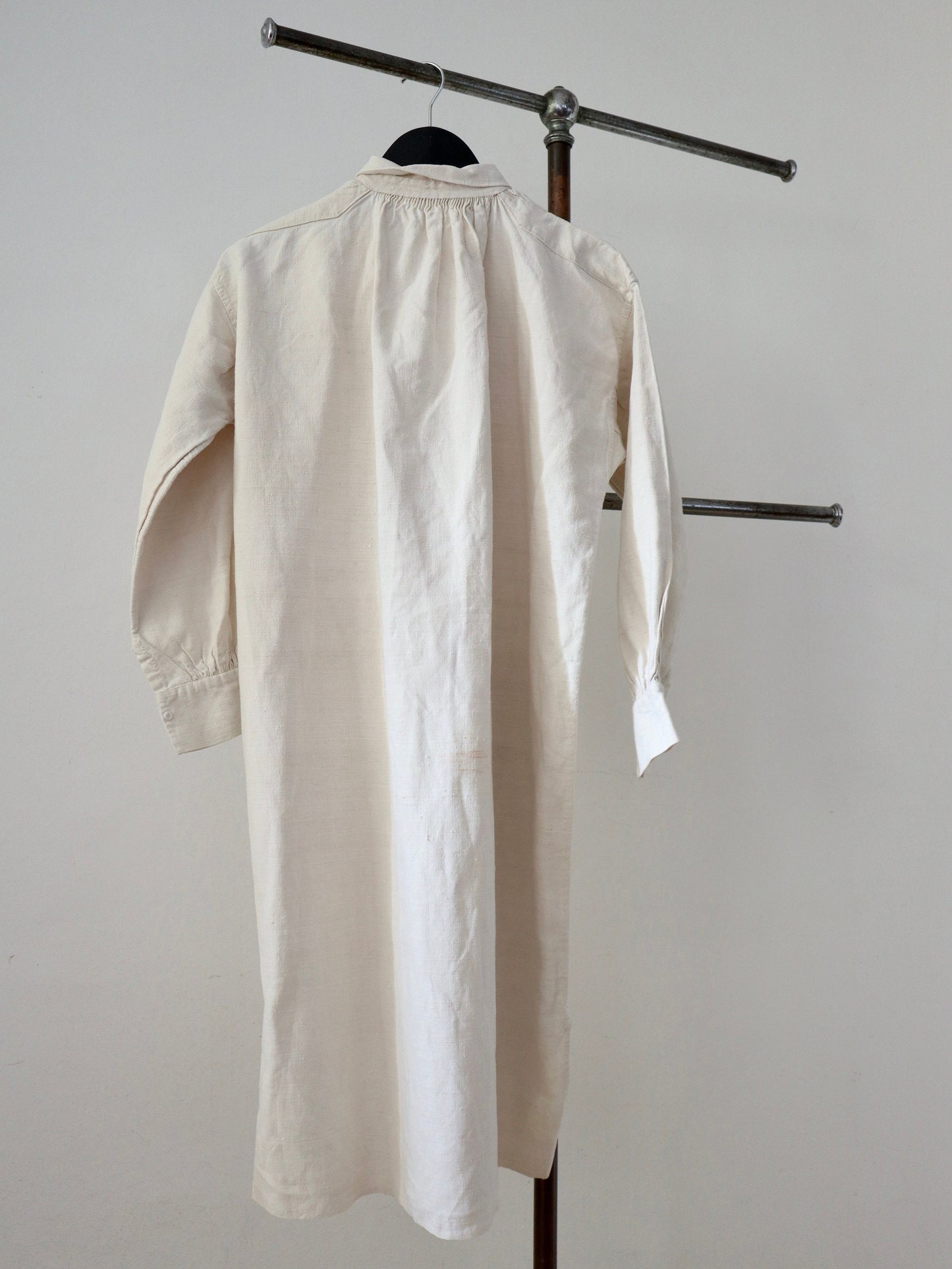 Antique French white linen shirt Pleats long button collar early 1900s