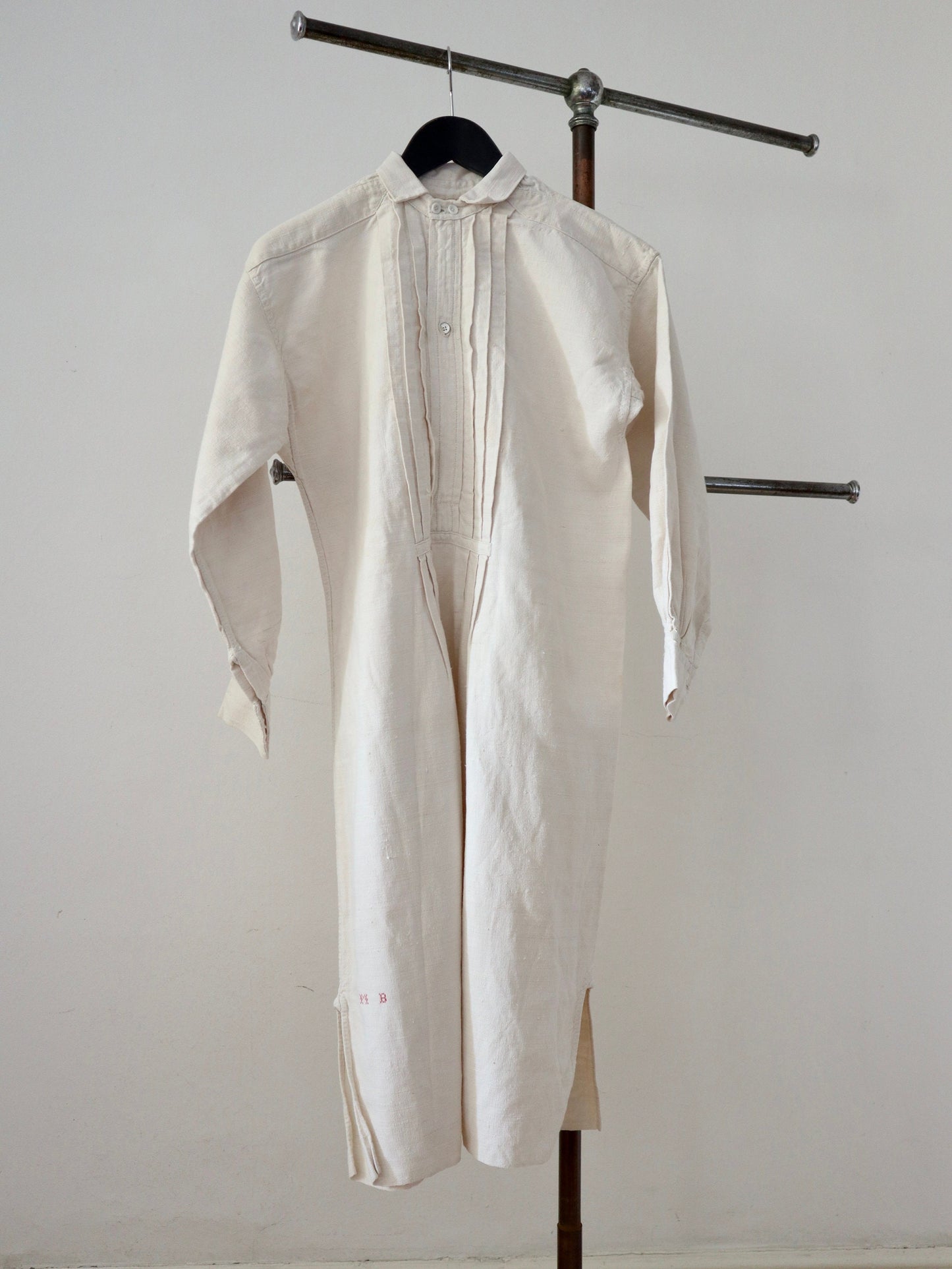 Antique French white linen shirt Pleats long button collar early 1900s