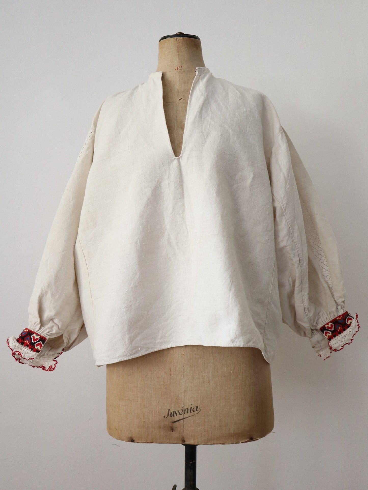 1930s Hungarian Linen Folk Blouse Homespun Heart Embroidered Cuffs Eastern European Traditional Costume